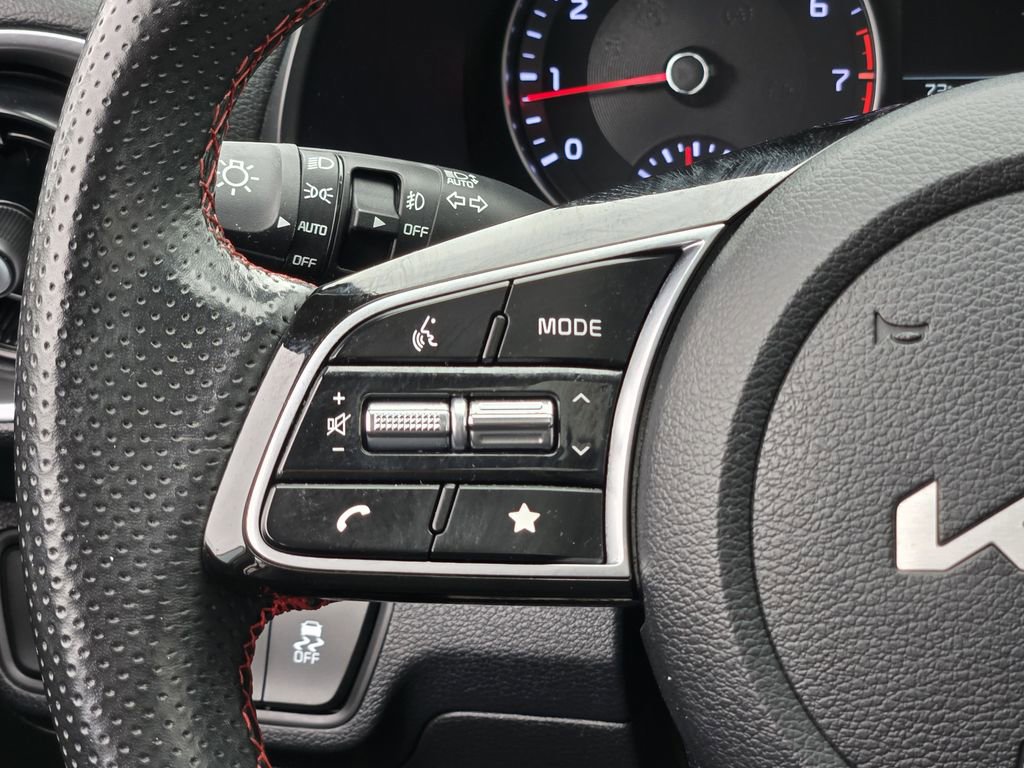 Used 2022 Kia Forte GT image 35