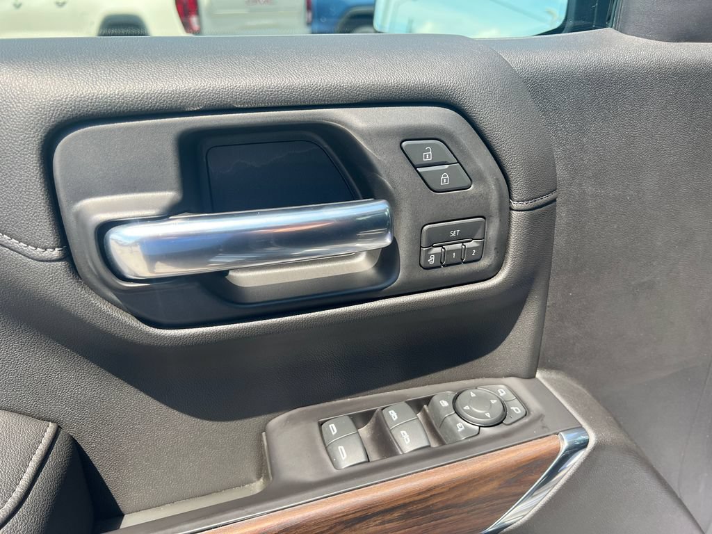 Used 2019 GMC Sierra 1500 SLT w/ SLT Premium Package AWD/4WD image 22