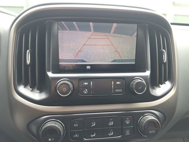 Used 2019 Chevrolet Colorado Z71 AWD/4WD image 24