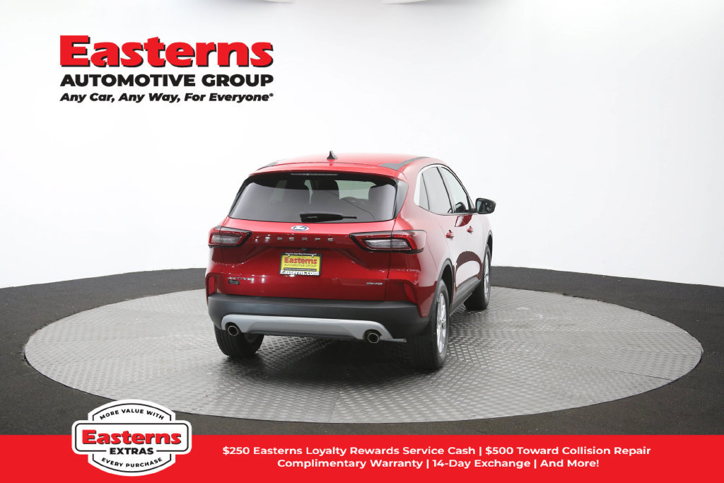 Used 2023 Ford Escape Active AWD/4WD image 40