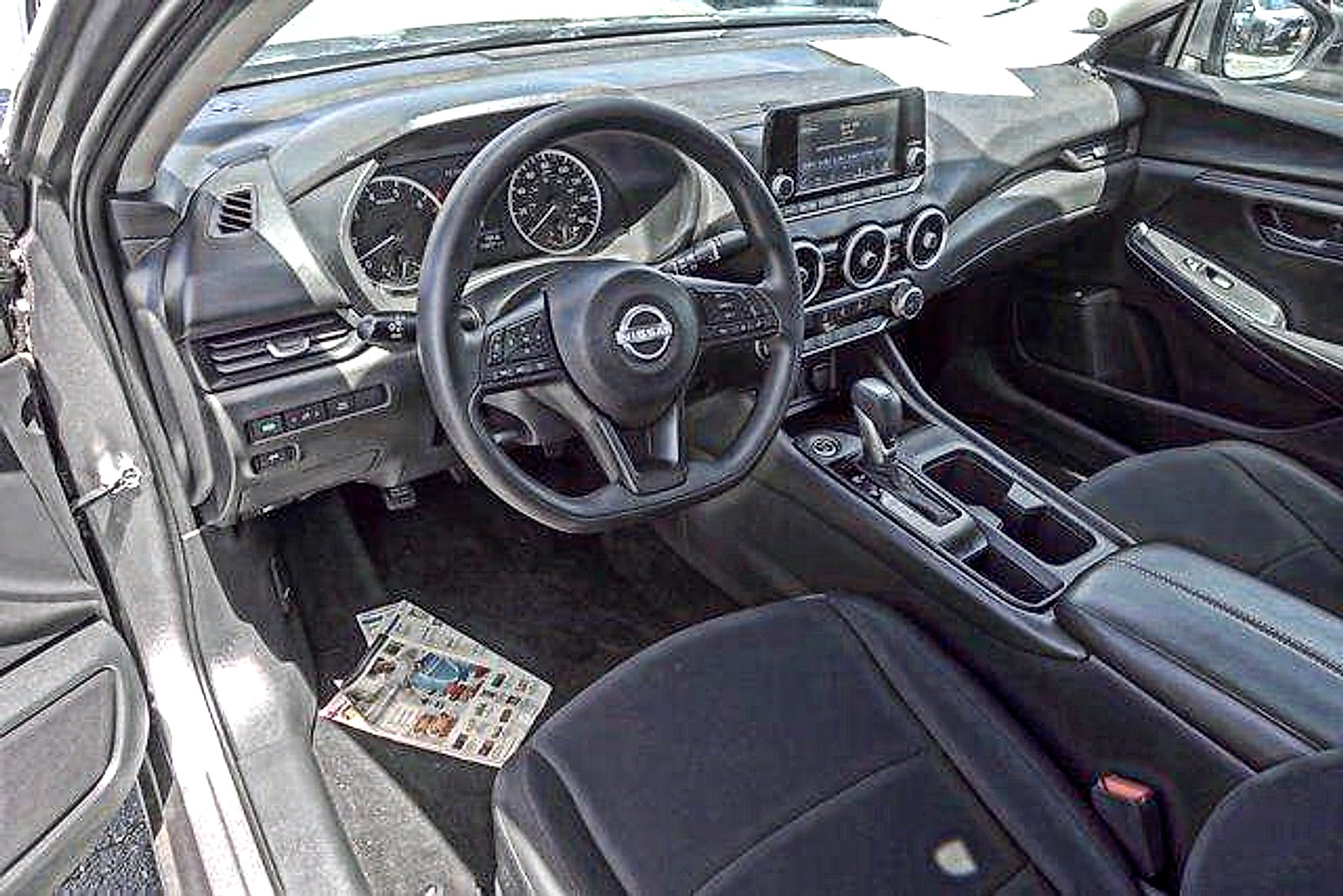 Used 2024 Nissan Sentra S FWD image 9