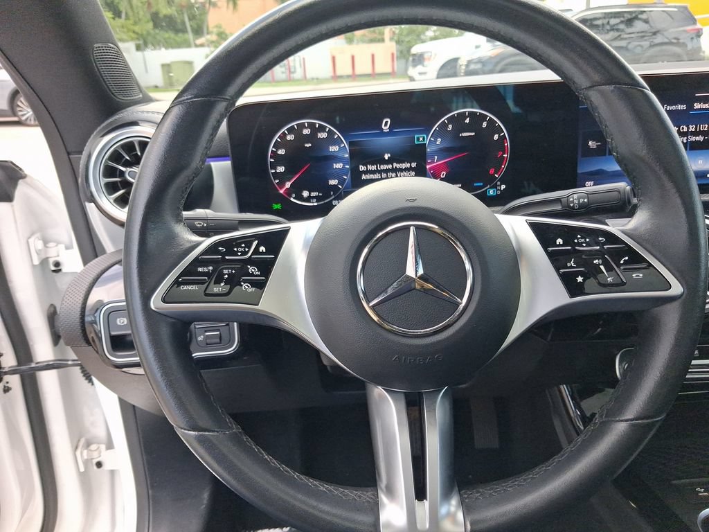 Used 2025 Mercedes-Benz CLA 250 image 20