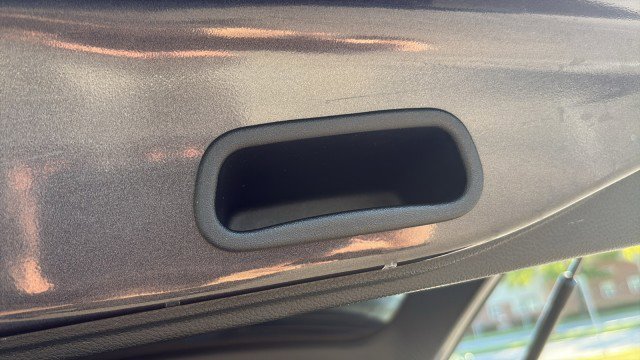 Used 2019 Jeep Grand Cherokee Altitude image 28