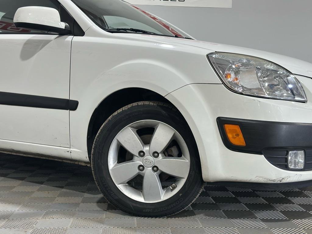 Used 2009 Kia Rio SX image 9