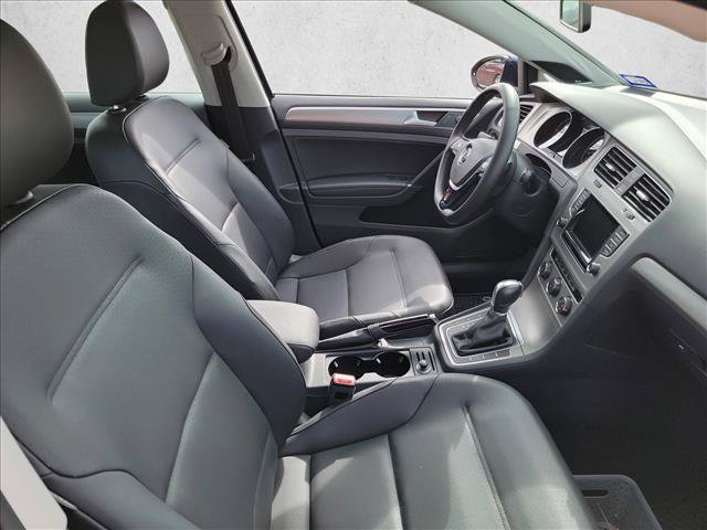 Used 2015 Volkswagen Golf TDI SE FWD image 12