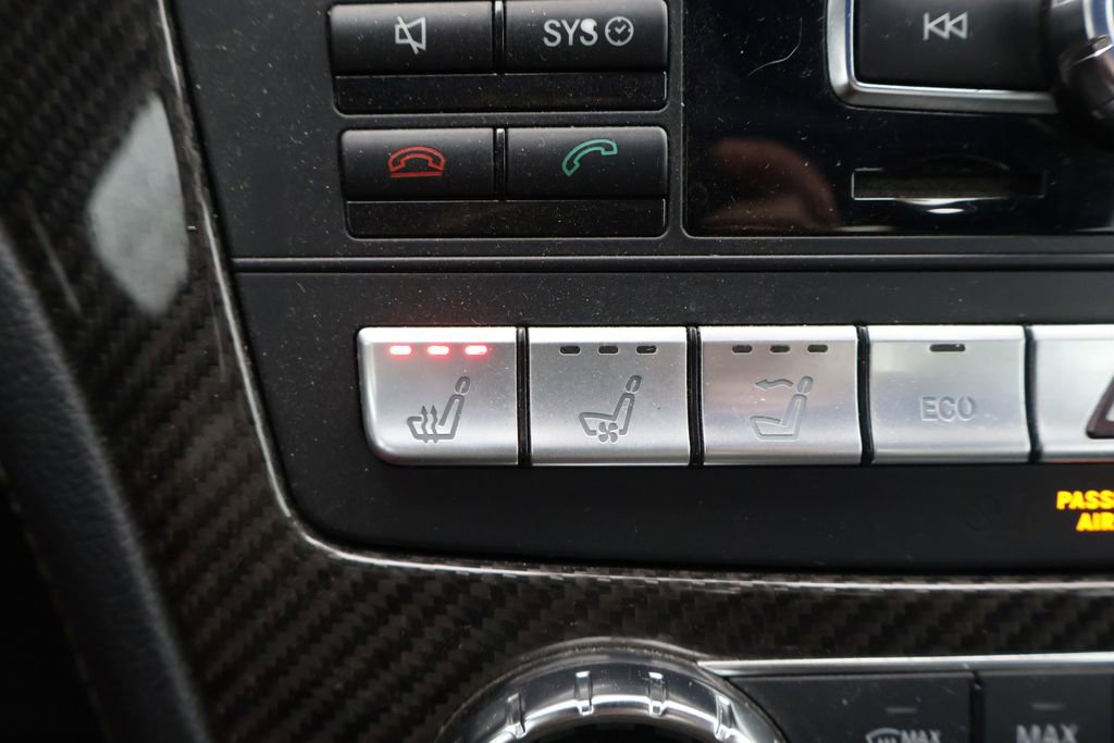 Used 2013 Mercedes-Benz SL 63 AMG image 21