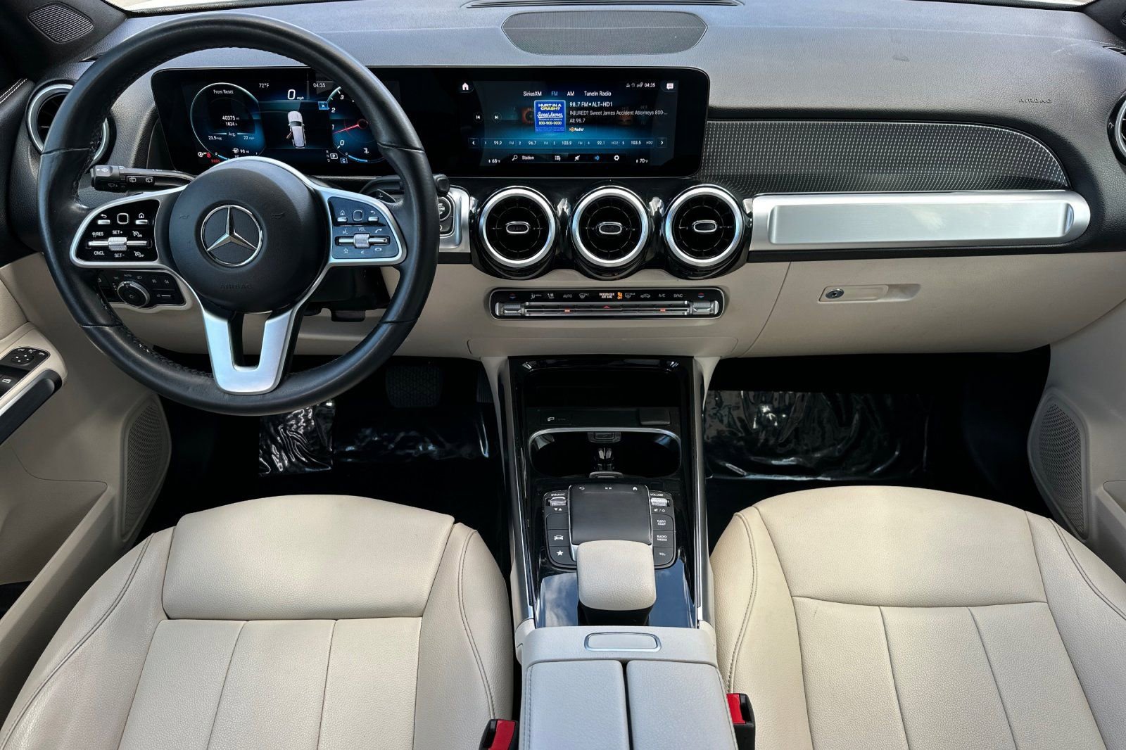 Used 2022 Mercedes-Benz GLB 250 image 16
