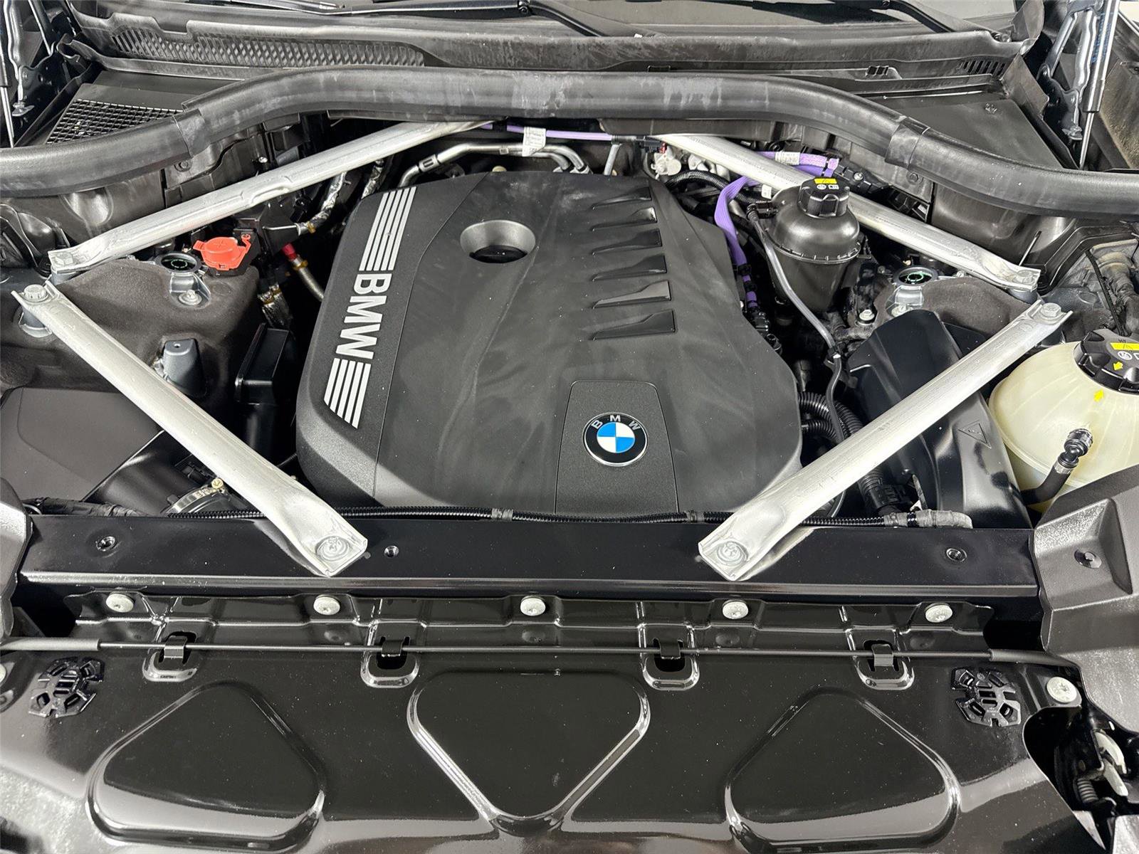 Used 2023 BMW X7 xDrive40i w/ Premium Package image 50