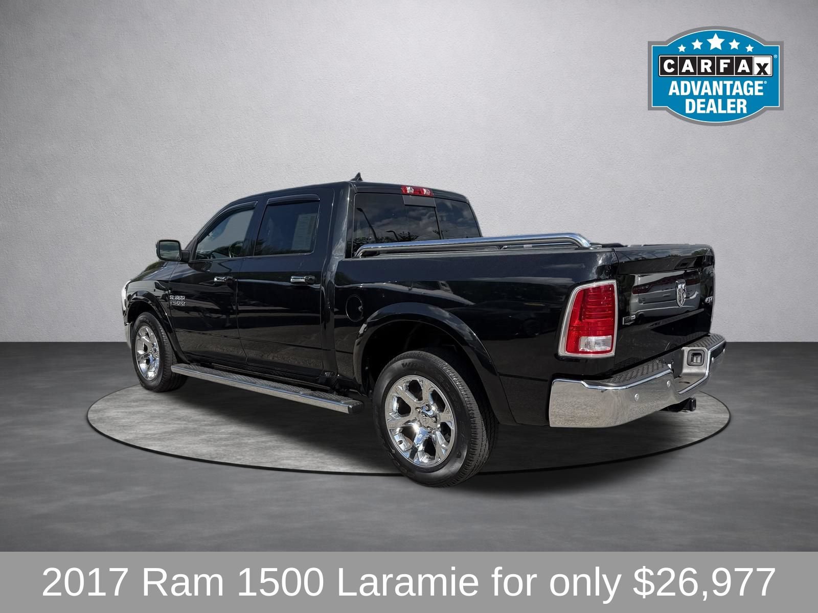 Used 2017 RAM 1500 Laramie w/ Convenience Group AWD/4WD image 6