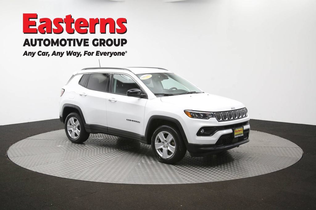 Used 2022 Jeep Compass Latitude w/ Convenience Group AWD/4WD image 48