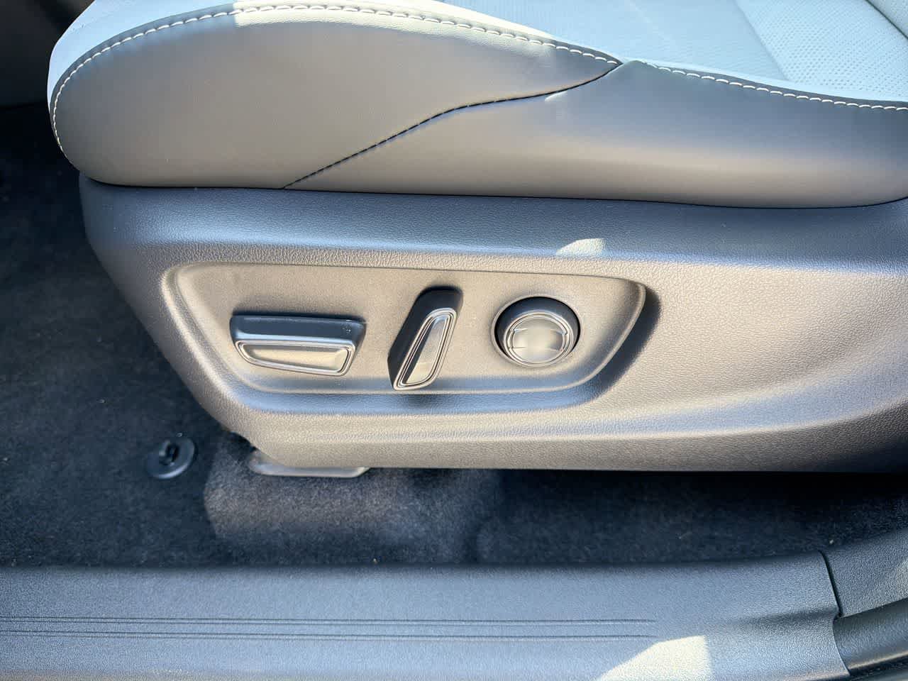 New 2026 Subaru Uncharted AWD image 22