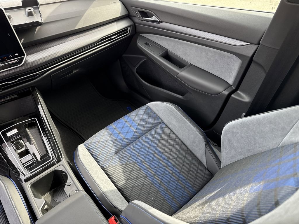 New 2026 Volkswagen Golf w/ Euro Style Package image 27