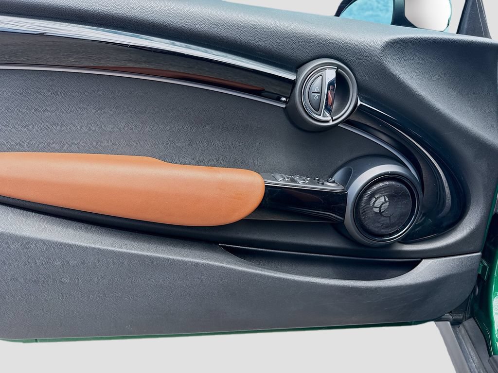 Used 2022 MINI Cooper S FWD image 19