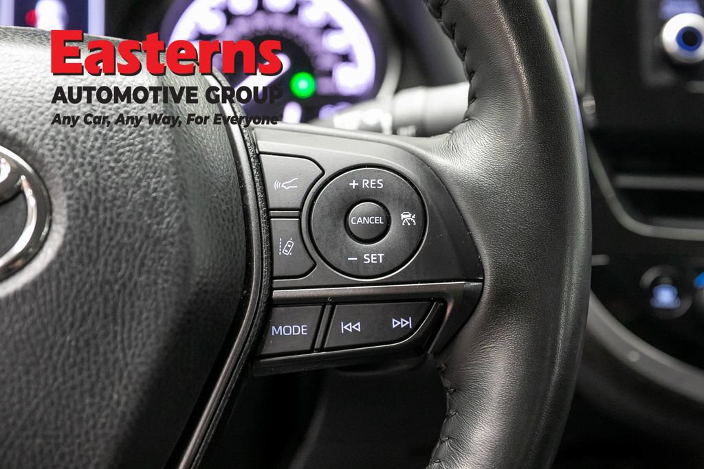 Used 2024 Toyota Camry SE w/ Cold Weather Package FWD image 15