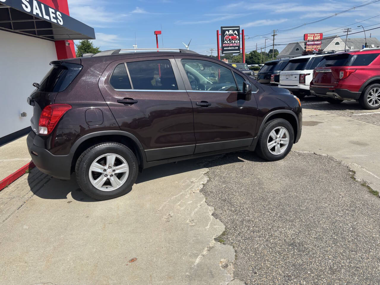 Used 2016 Chevrolet Trax LT w/ LT Convenience Package AWD/4WD image 7