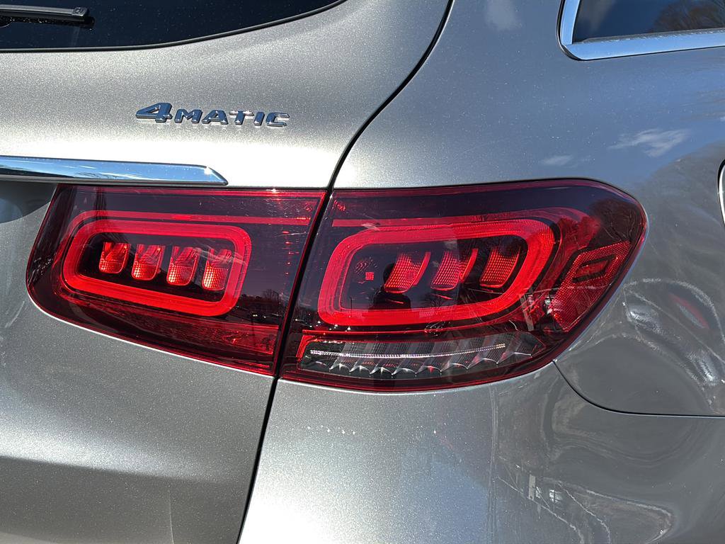 Used 2020 Mercedes-Benz GLC 300 4MATIC image 13