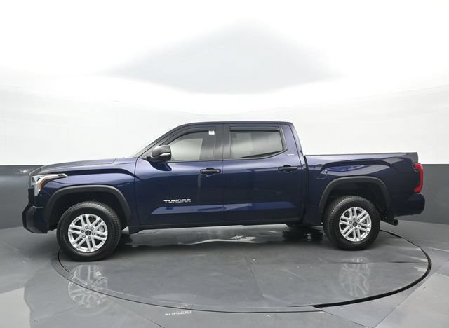 Used 2022 Toyota Tundra SR5 w/ SR5 Convenience Package AWD/4WD image 20