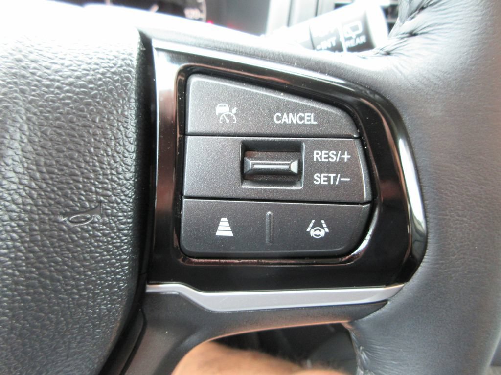 Used 2025 Honda Odyssey EX-L image 24