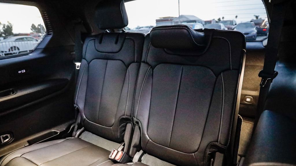 New 2025 Jeep Grand Cherokee L Limited w/ Black Appearance Package image 20