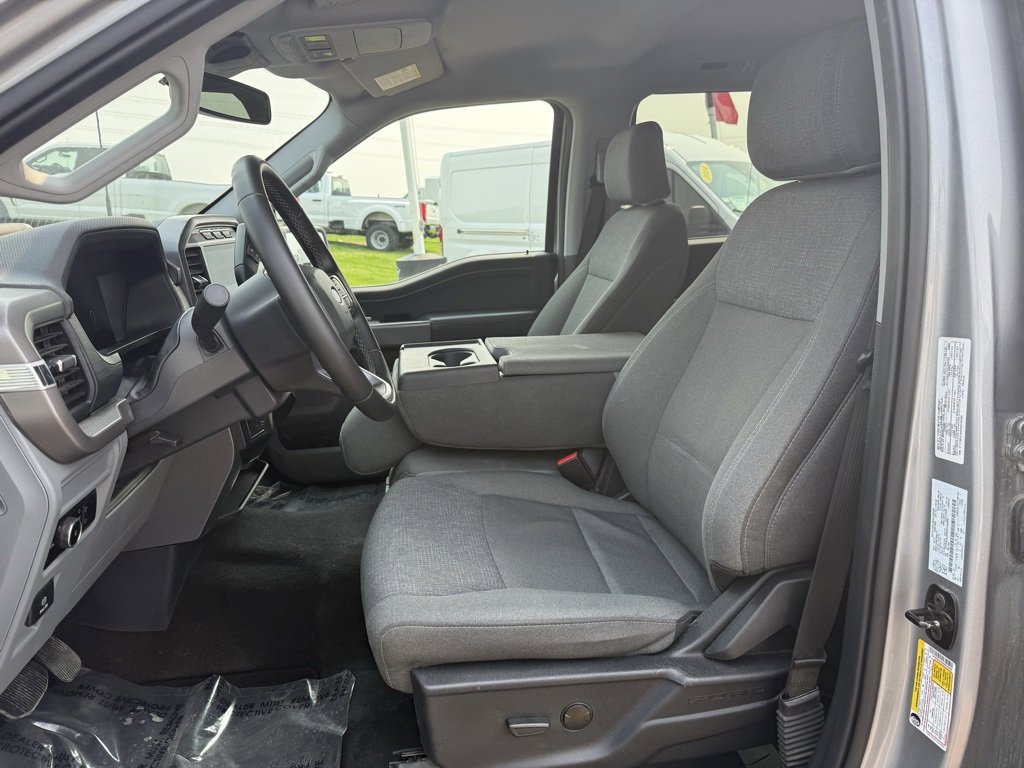 Used 2024 Ford F150 XLT image 7