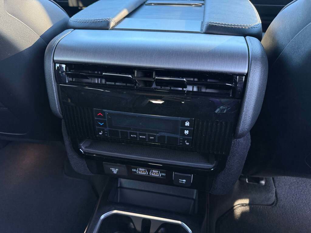 New 2026 Jeep Grand Wagoneer Limited image 20