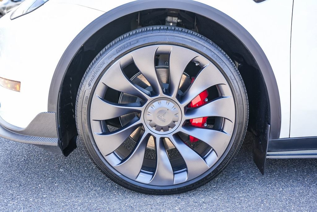 Used 2025 Tesla Model Y Performance AWD/4WD image 12