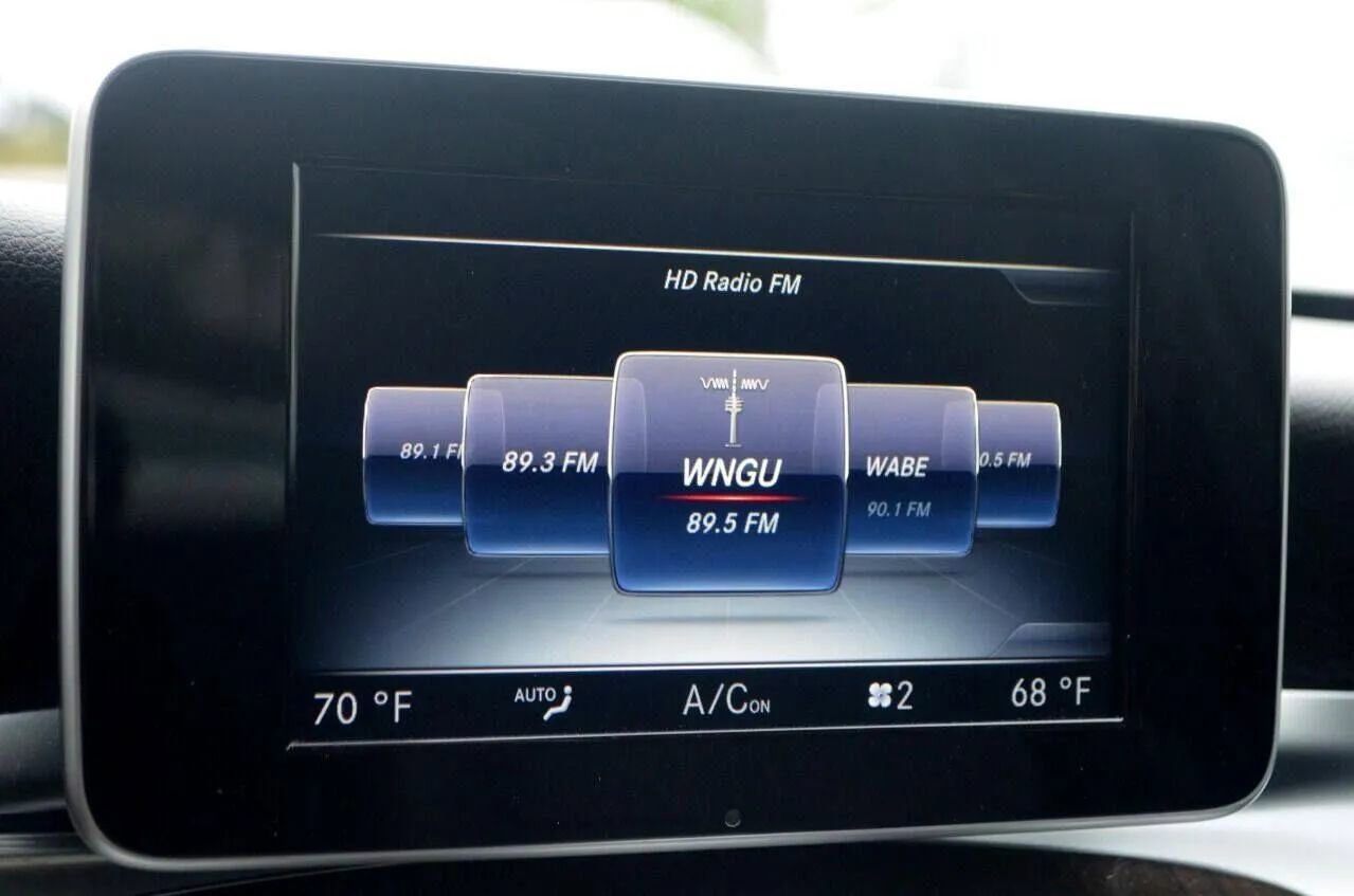 Used 2015 Mercedes-Benz C 300 Sedan image 40