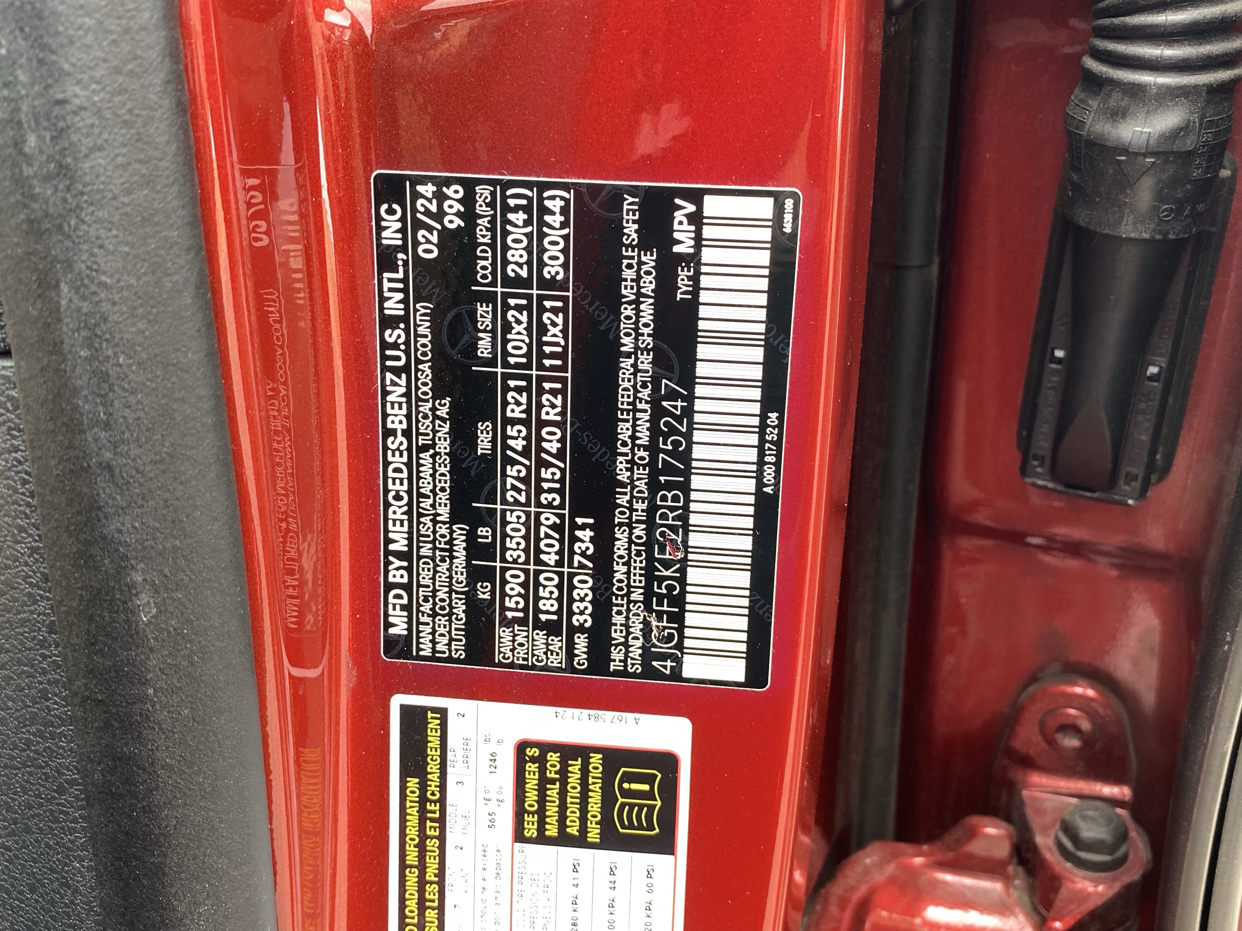 Used 2024 Mercedes-Benz GLS 450 4MATIC image 37