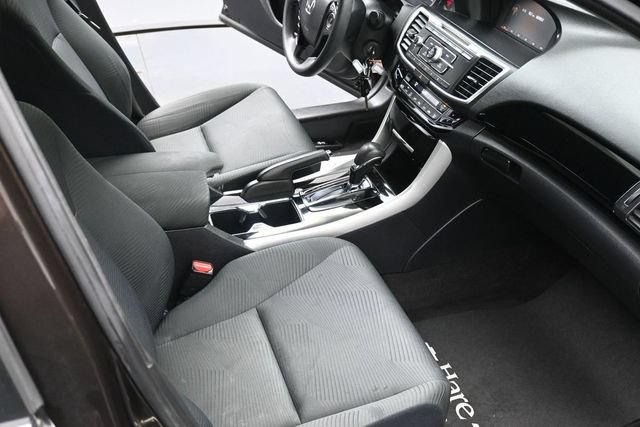 Used 2016 Honda Accord LX image 42