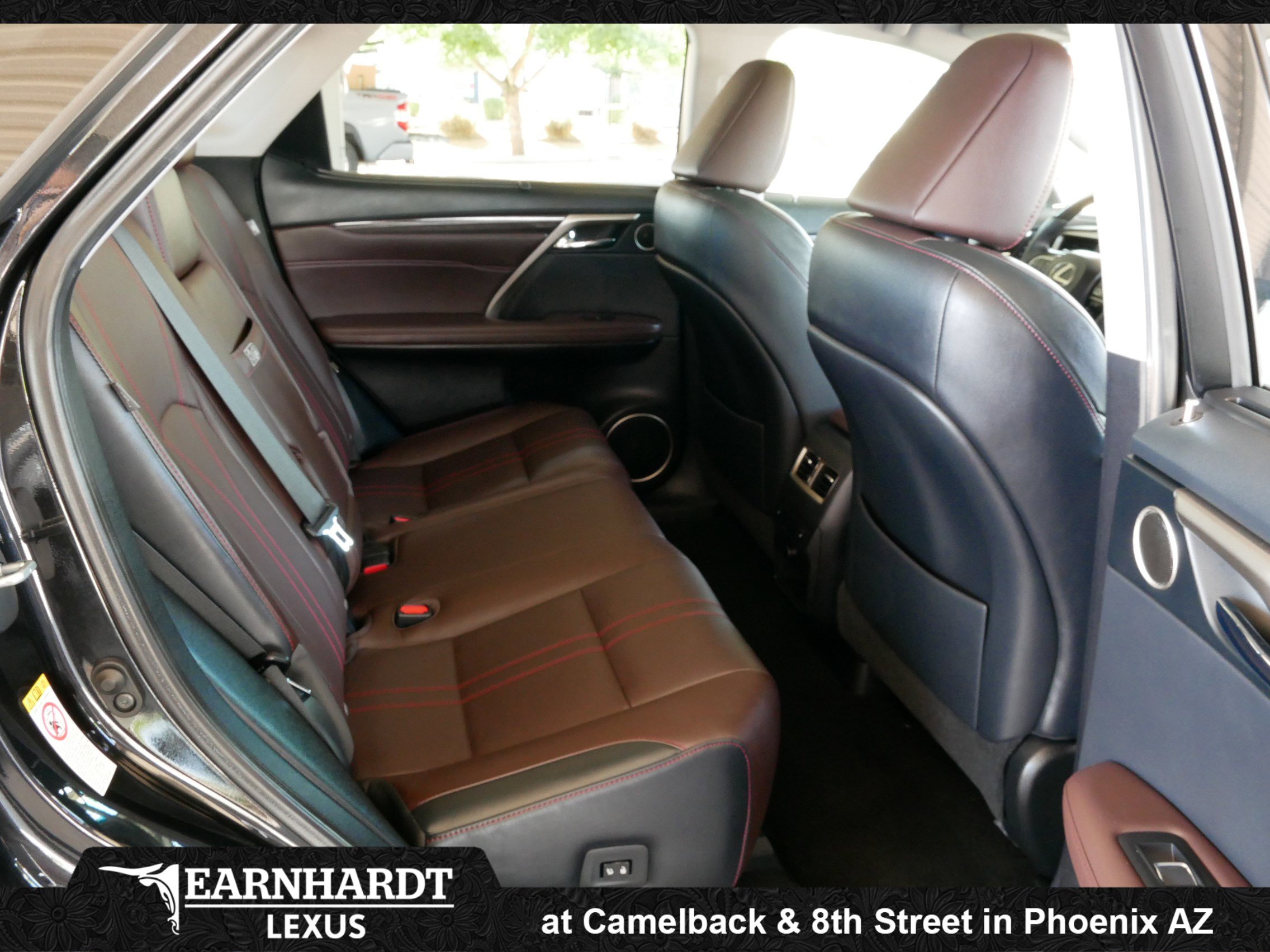 Used 2019 Lexus RX 350 FWD w/ Luxury Package image 16