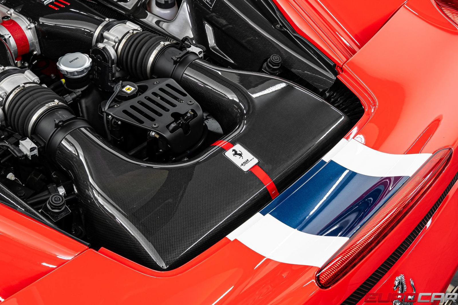Used 2015 Ferrari 458 Speciale Coupe RWD image 23