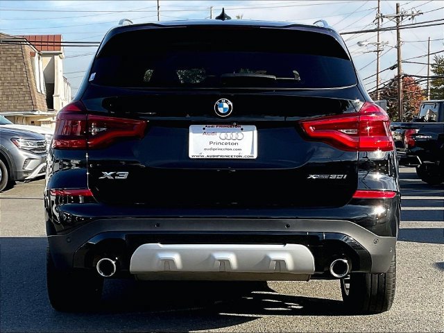 Used 2019 BMW X3 xDrive30i w/ Premium Package AWD/4WD image 6