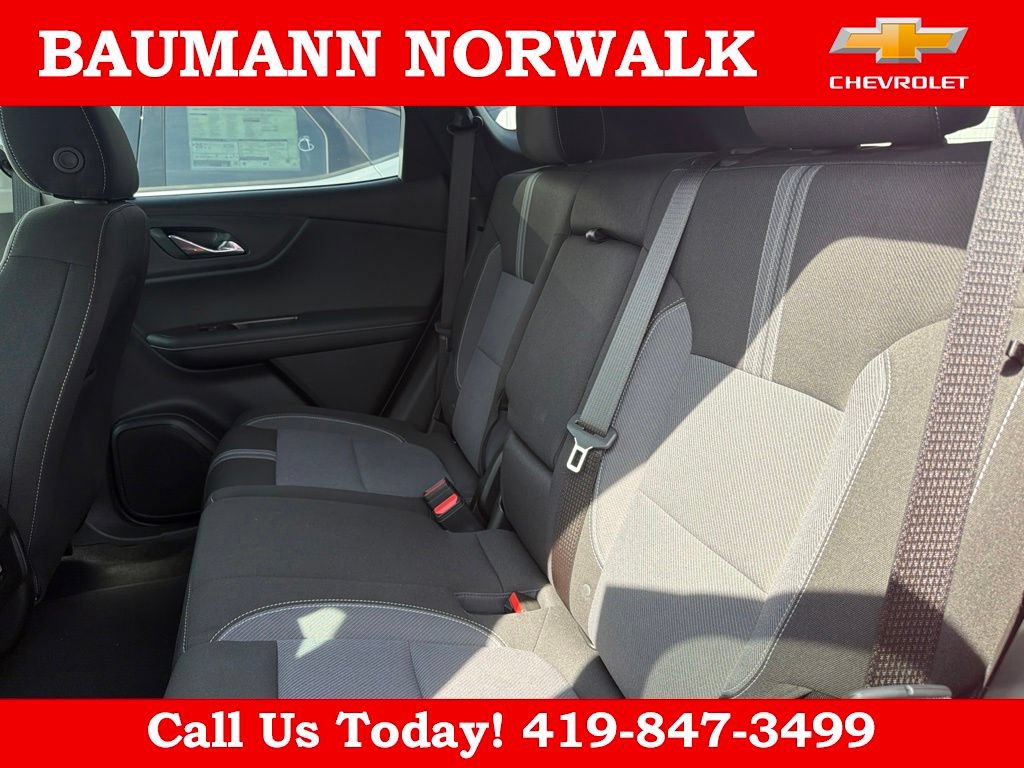 New 2025 Chevrolet Blazer LT w/ Convenience Package AWD/4WD image 22