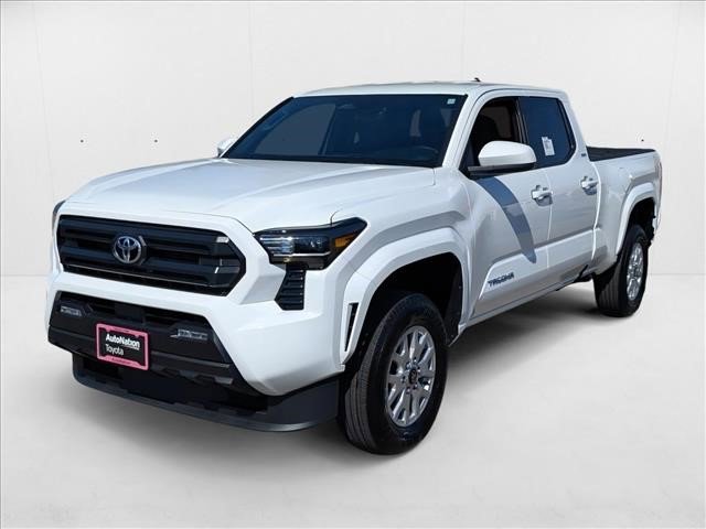 New 2025 Toyota Tacoma SR5