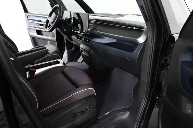 New 2025 Volkswagen ID. Buzz Pro S RWD image 12