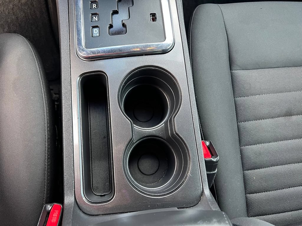 Used 2009 Dodge Challenger R/T w/ Sound Group RWD image 27