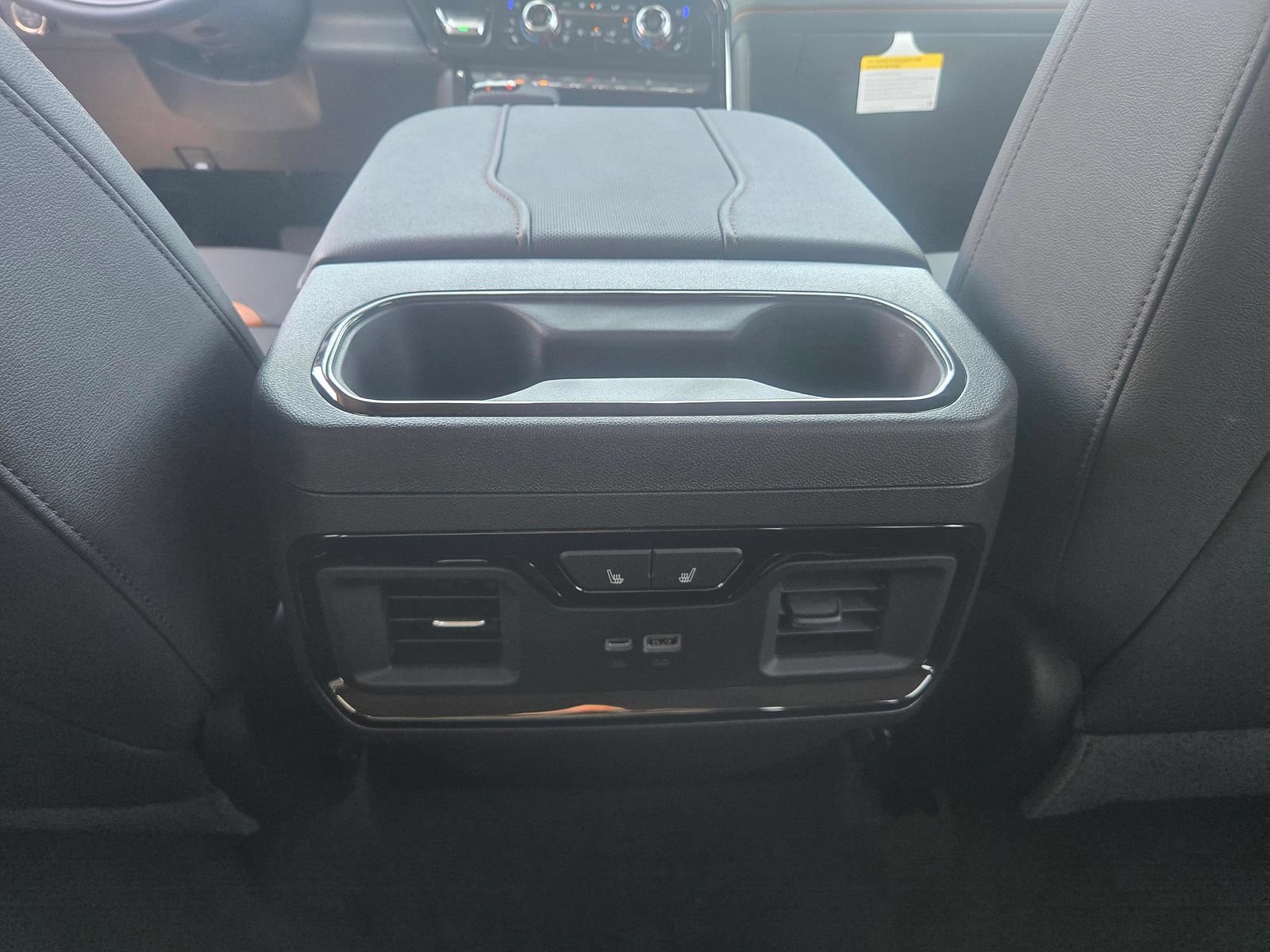 New 2026 GMC Sierra 1500 AT4 w/ AT4 Preferred Package AWD/4WD image 6