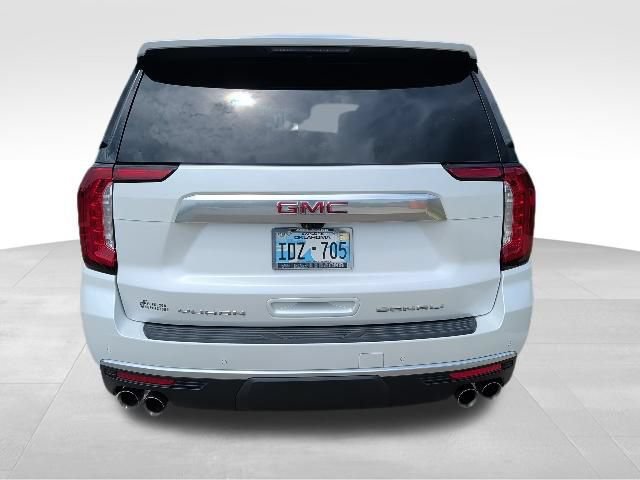 Used 2024 GMC Yukon XL Denali w/ Denali Reserve Package AWD/4WD image 4