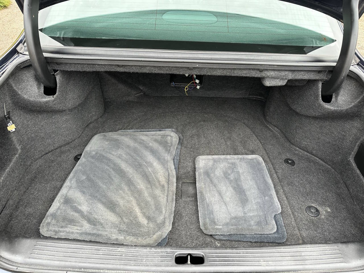 Used 2004 Cadillac De Ville FWD image 7