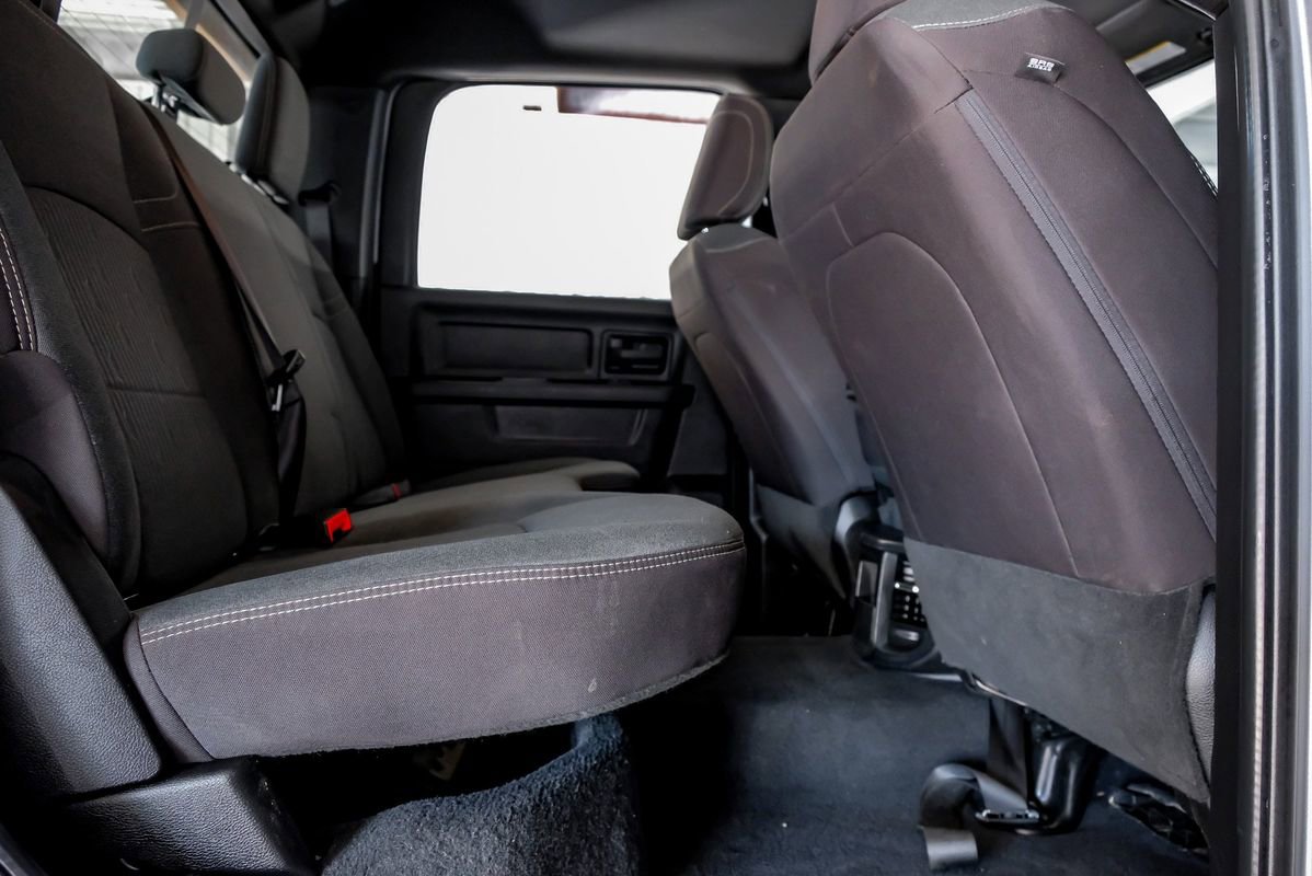 Used 2024 RAM 3500 Tradesman w/ Chrome Appearance Group image 36