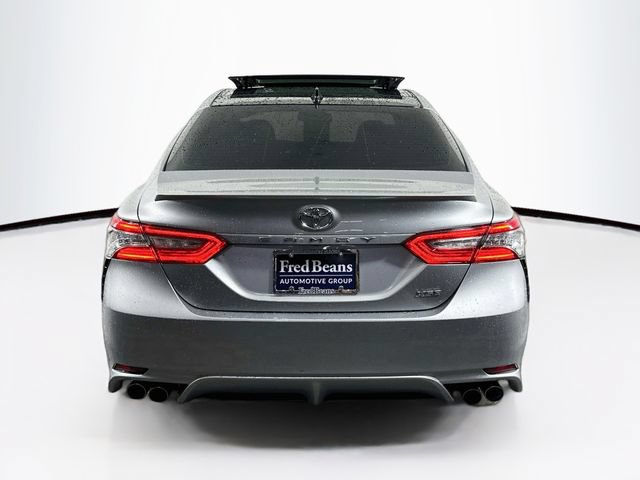Used 2019 Toyota Camry XSE FWD image 8