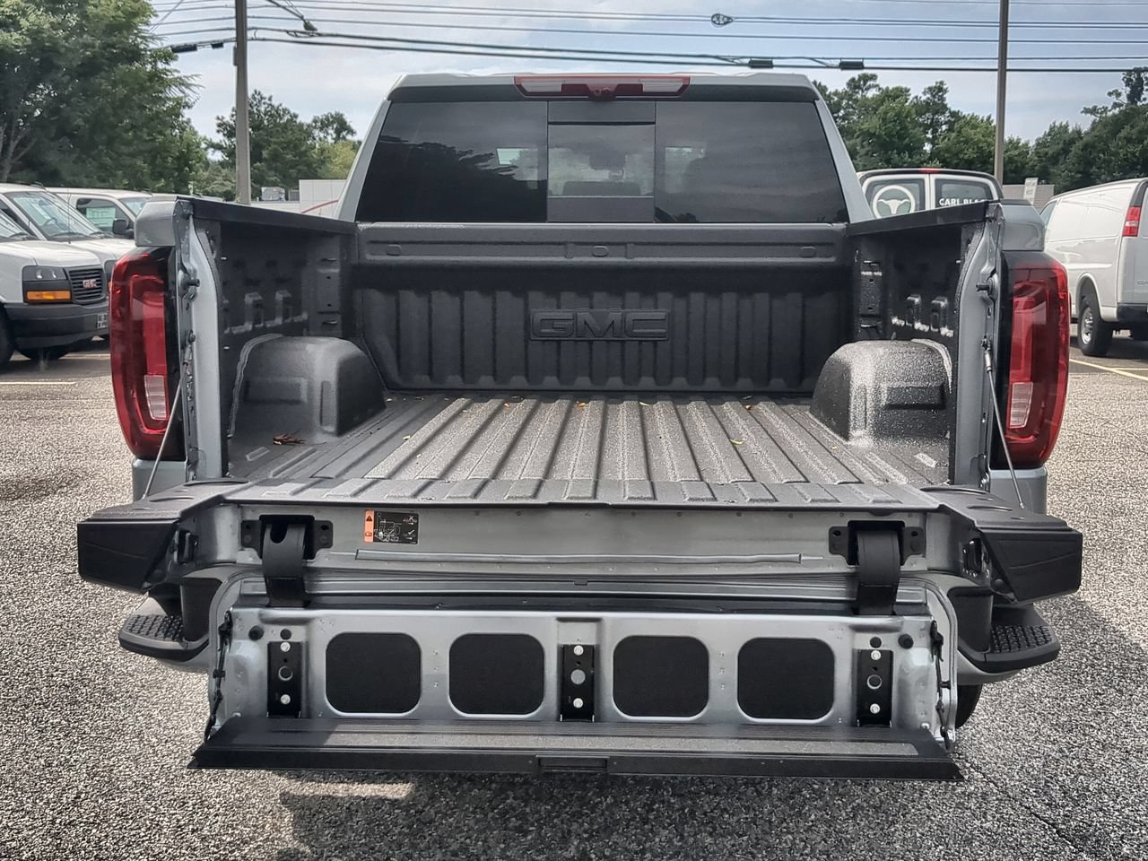 New 2026 GMC Sierra 1500 Denali w/ Denali Reserve Package AWD/4WD image 27