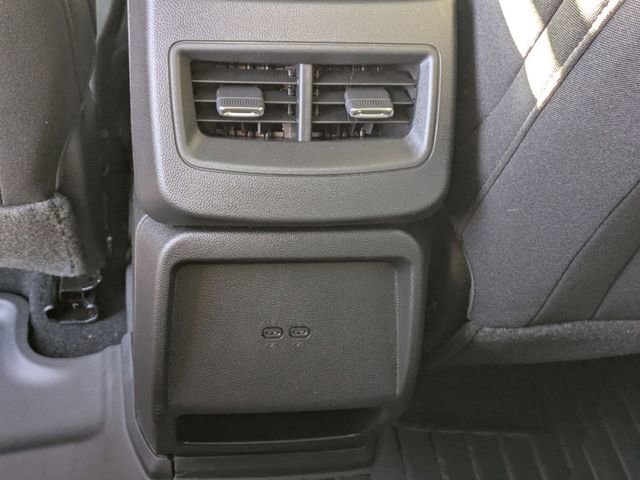 New 2026 Chevrolet Equinox EV LT image 29