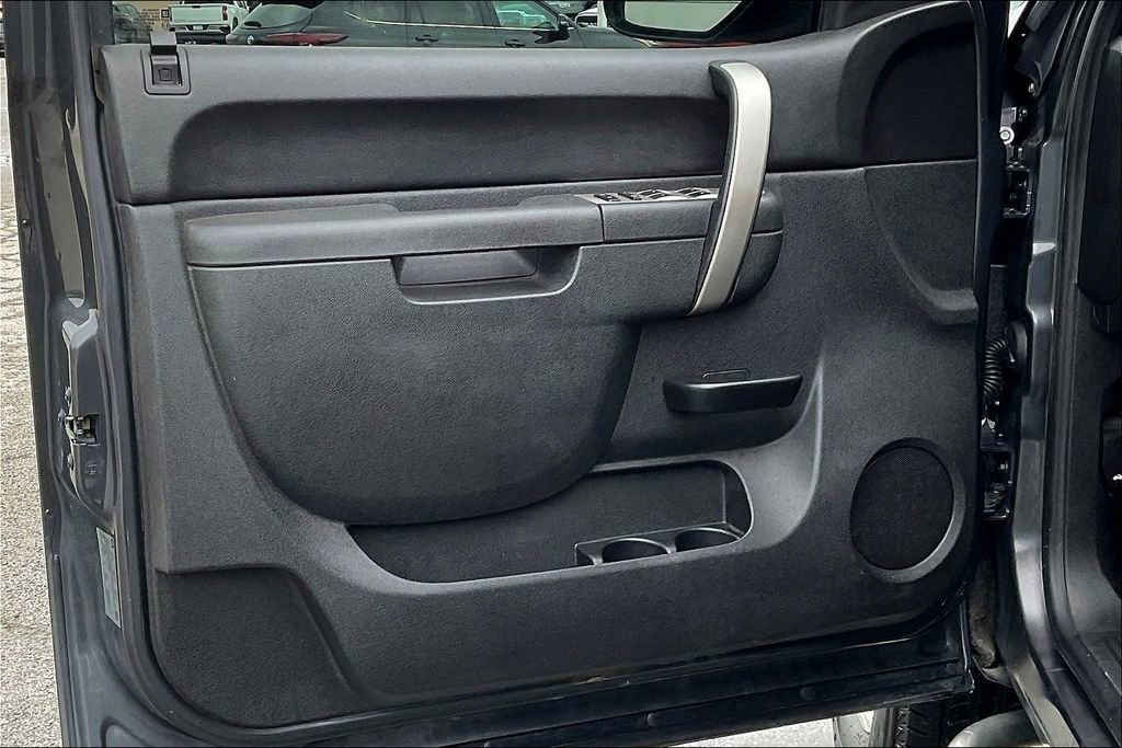 Used 2011 Chevrolet Silverado 1500 LT w/ All-Star Edition AWD/4WD image 18