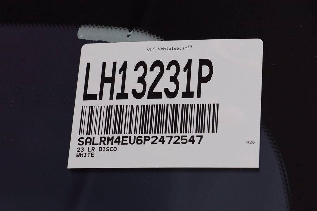 Used 2023 Land Rover Discovery HSE R-Dynamic AWD/4WD image 27