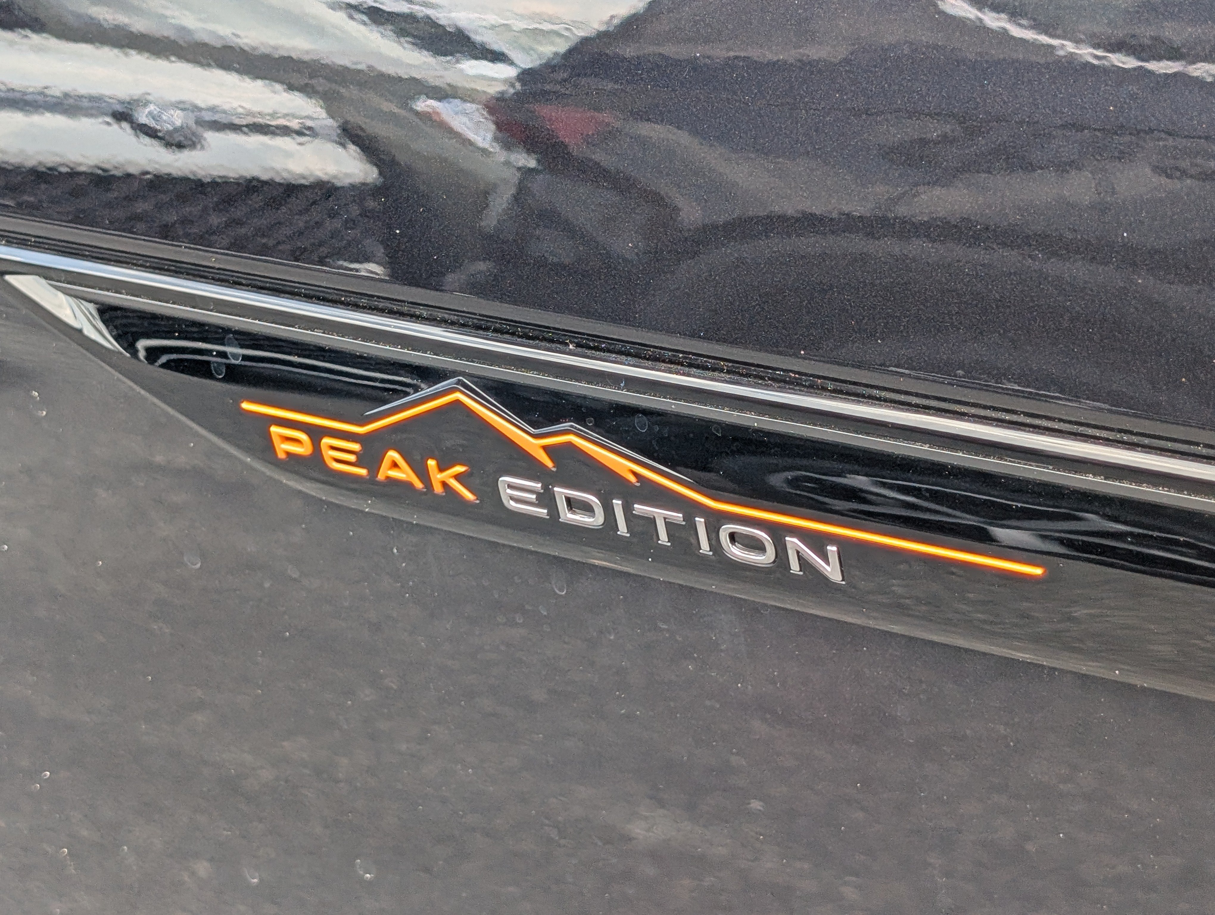 New 2026 Volkswagen Atlas Peak Edition AWD/4WD image 7