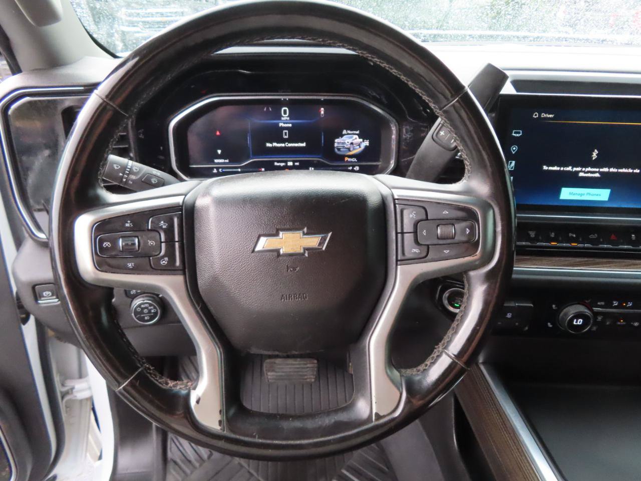 Used 2024 Chevrolet Silverado 2500 LT AWD/4WD image 30