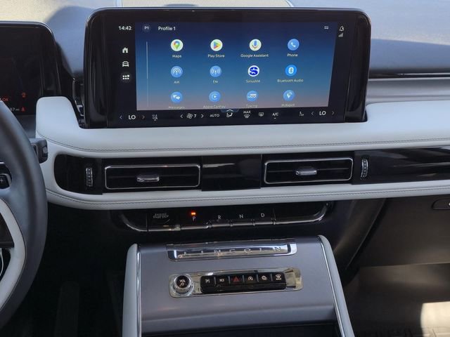 Used 2026 Lincoln Aviator 2WD image 12