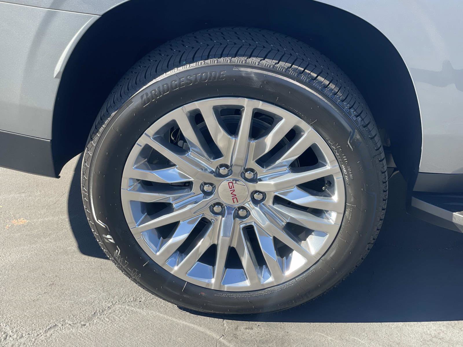 New 2026 GMC Yukon XL Elevation w/ Elevation Premium Package image 30