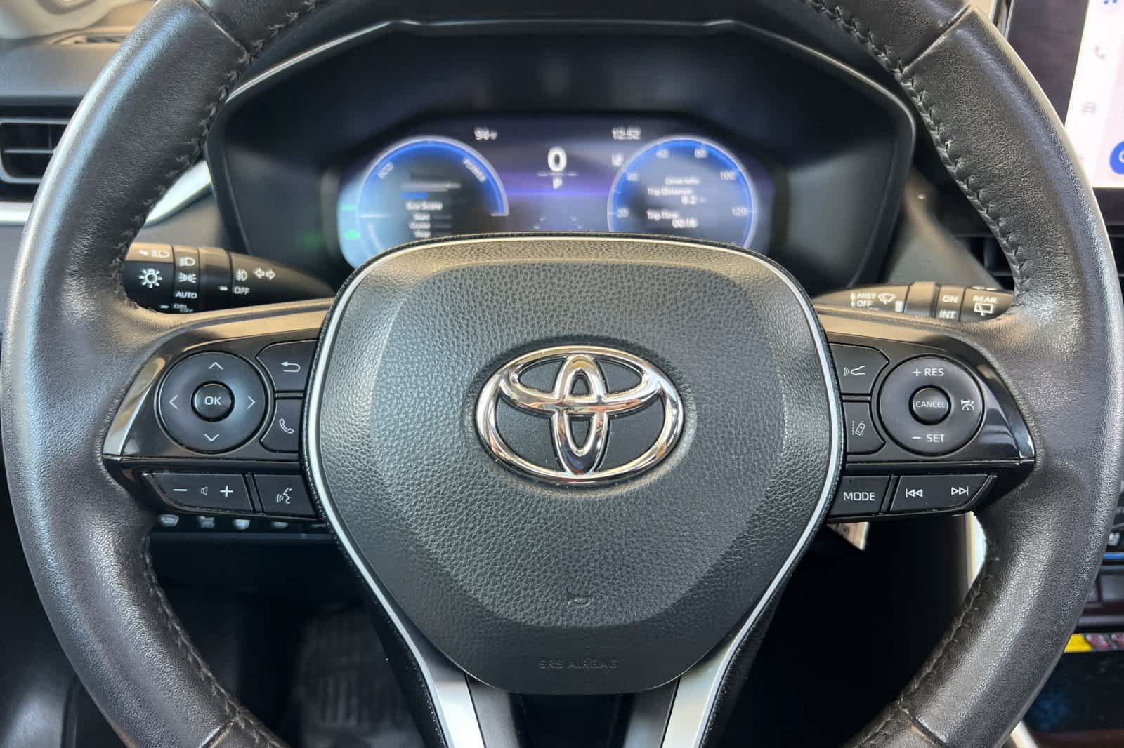 Used 2023 Toyota RAV4 Limited AWD/4WD image 26